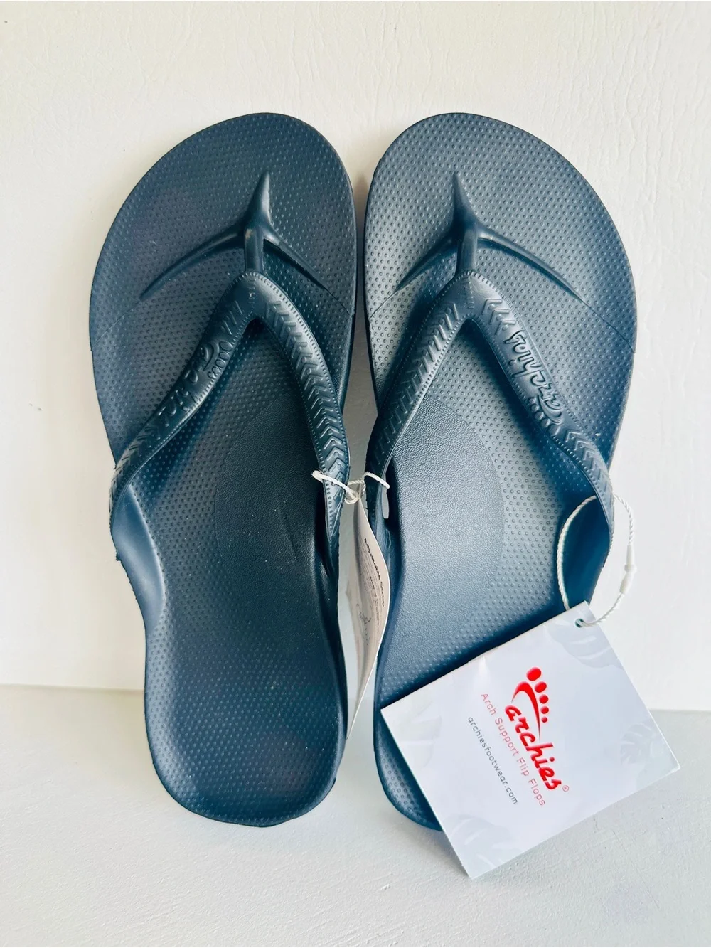 ARCHIES Black Flip Flop Sandals